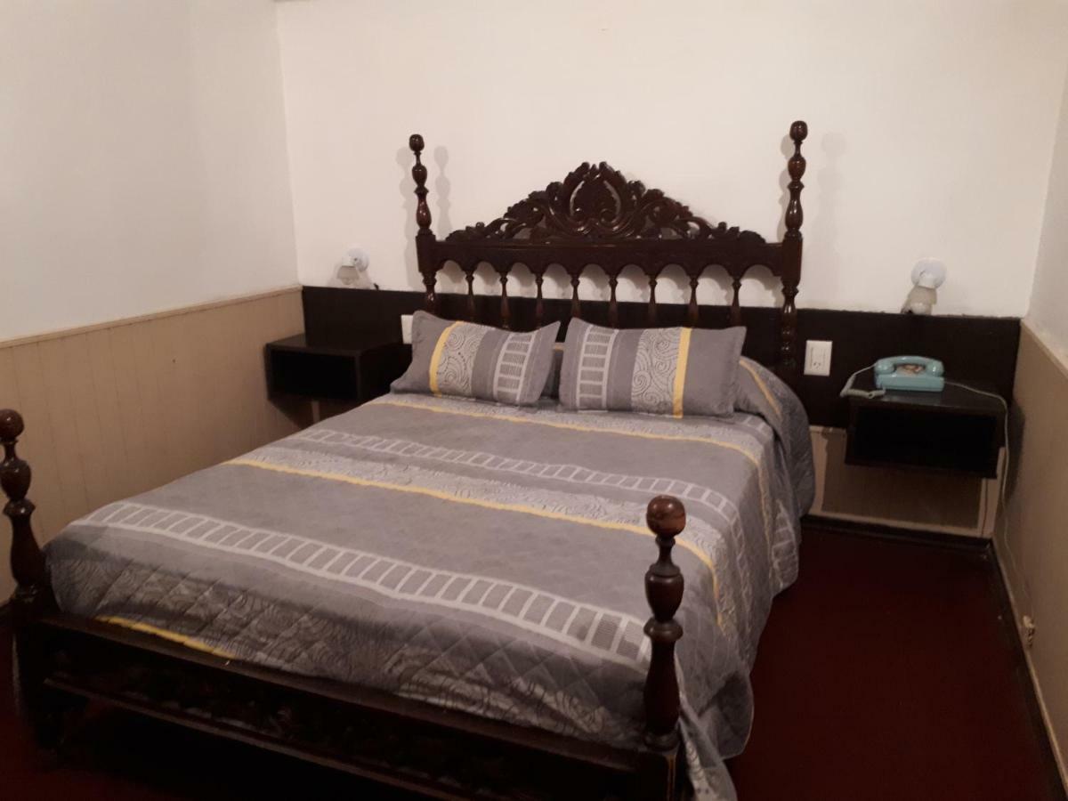 Hotel Alcazar Вилья-Мария Экстерьер фото